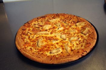 Pizzazz Pizza, 3 Cheese & Chicken White